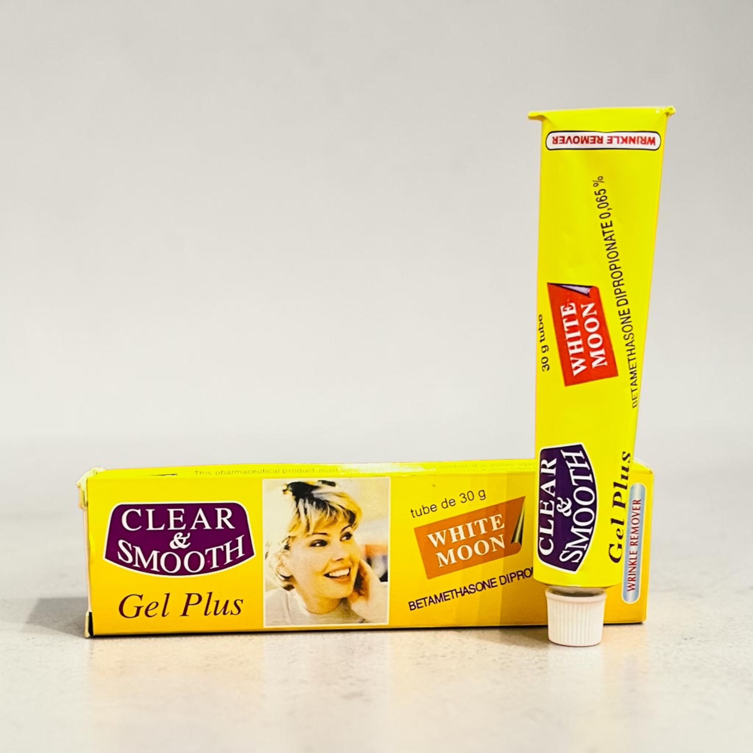 CLEAR &AMP;SMOOTH GEL PLUS WHITE MOON 30G